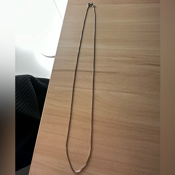 Jewelry - 925 sterling silver chain necklace